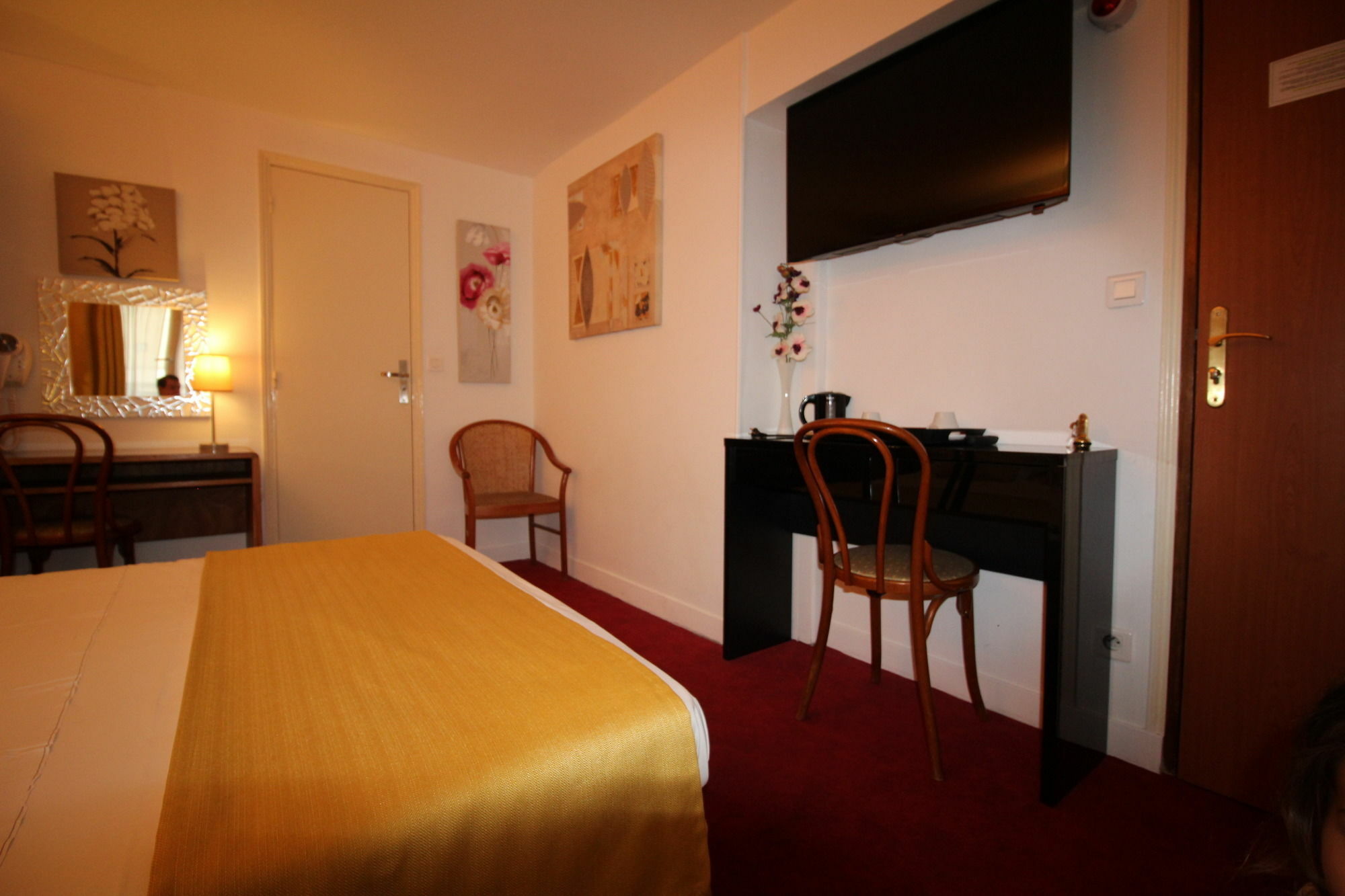 Le Nouvel Hotel Du Theatre Paris Eksteriør billede
